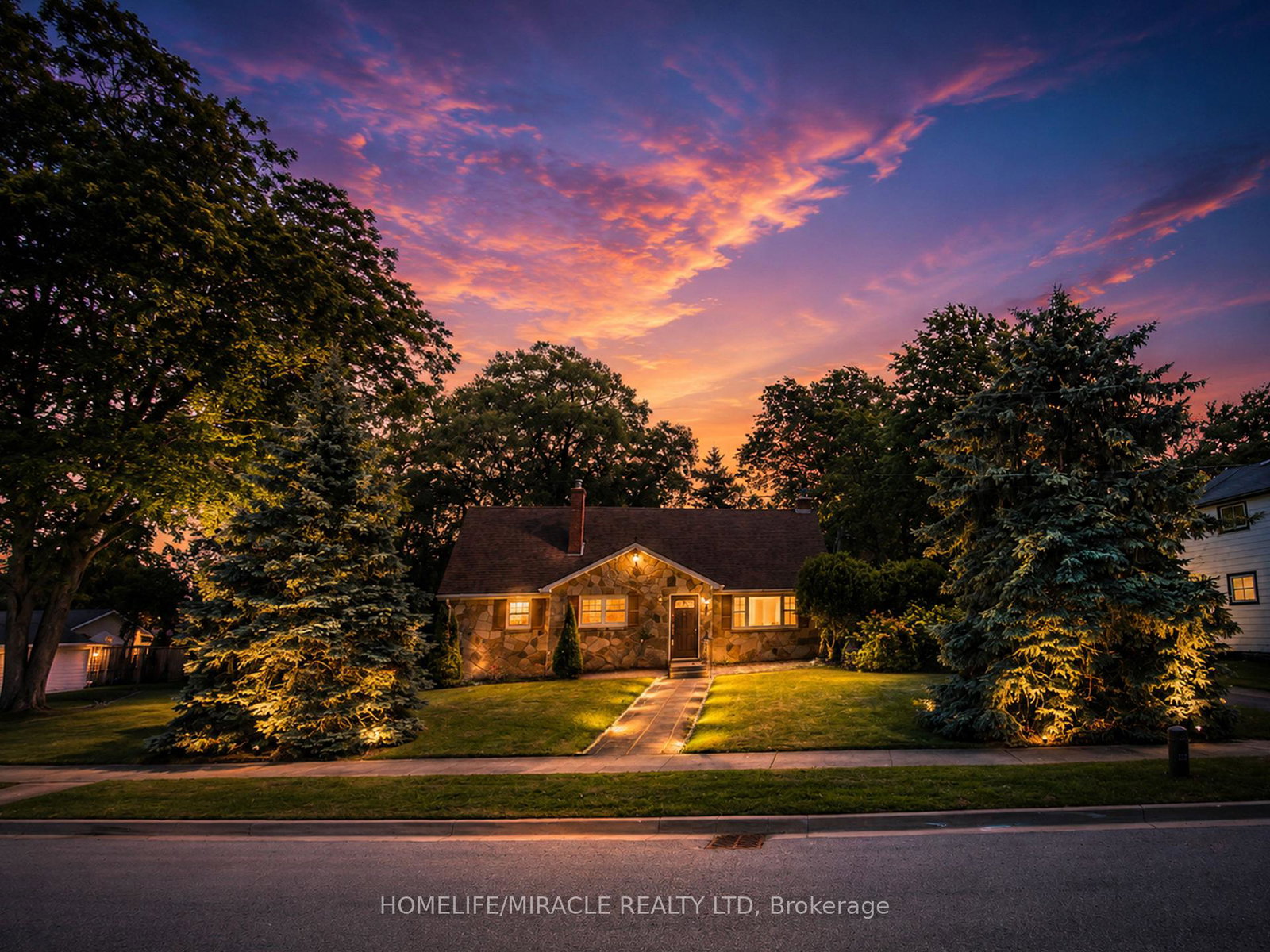 17-goderich-street-fort-erie-ontario-x13577864