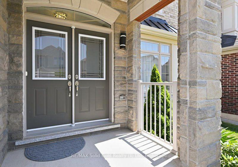 39-avanti-crescent-hamilton-ontario-x13577994