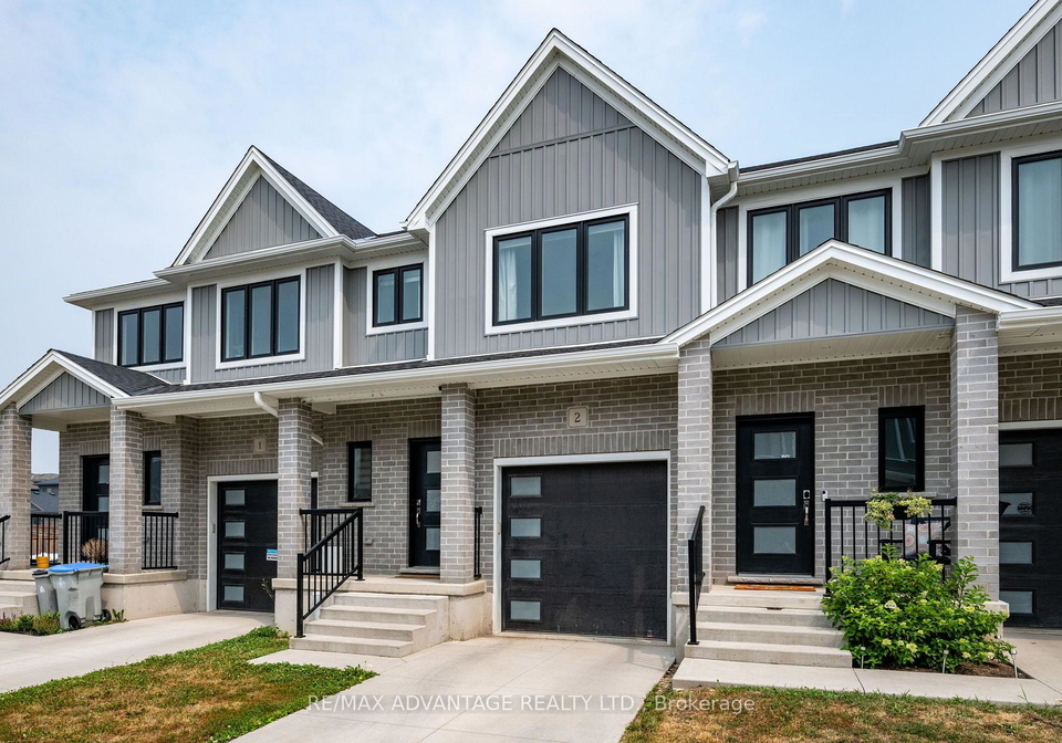 1-miller-drive-lucan-biddulph-ontario-x13578026