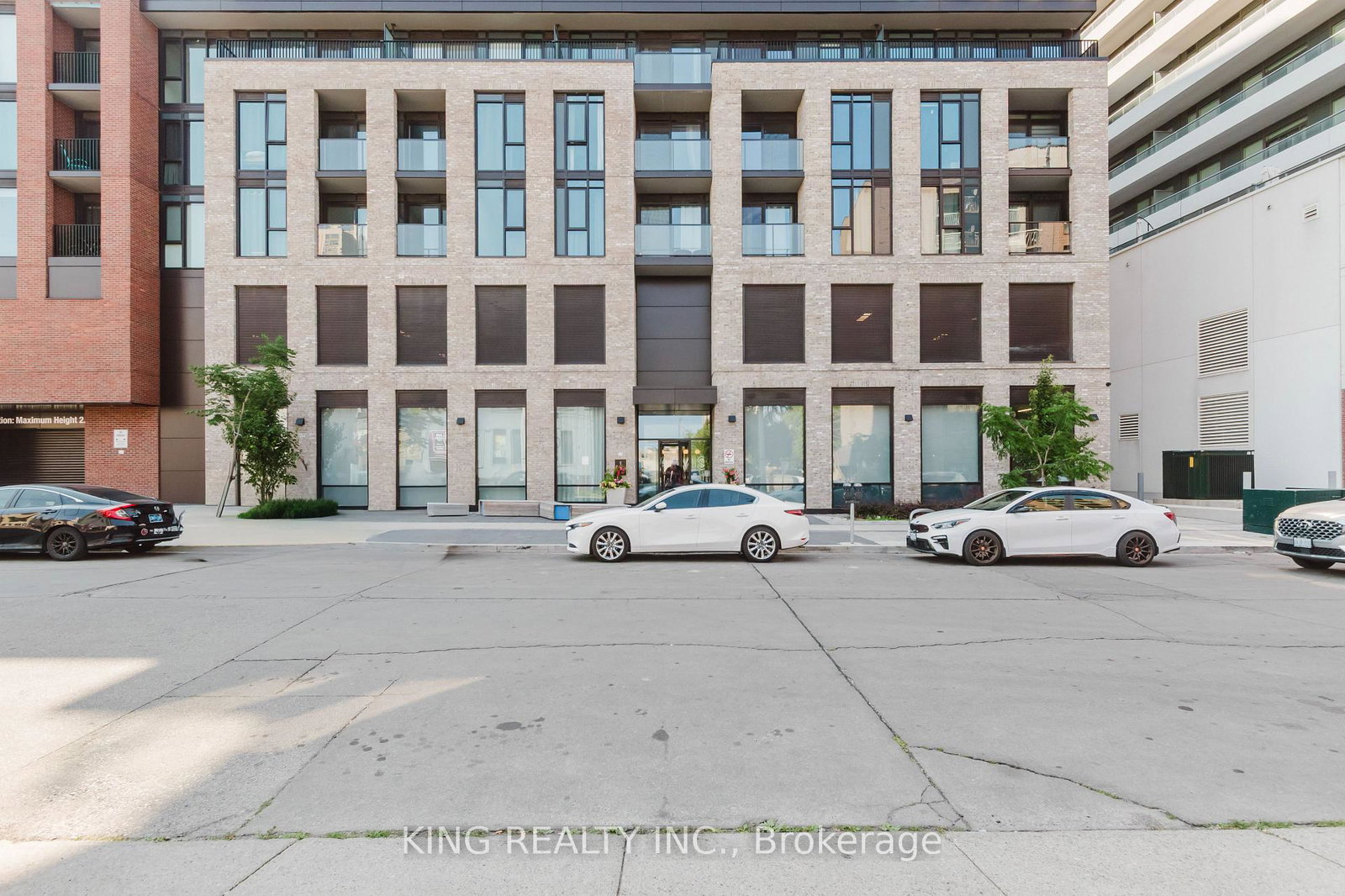1-jarvis-street-hamilton-ontario-x13578050
