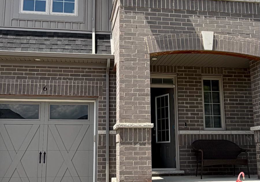 6-gleason-crescent-kitchener-ontario-x13578060