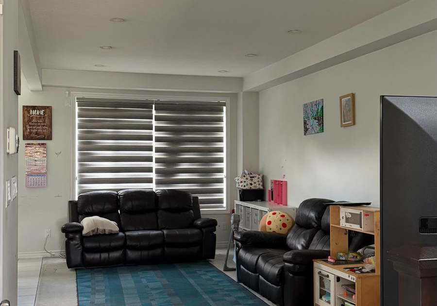 6-gleason-crescent-kitchener-ontario-x13578060