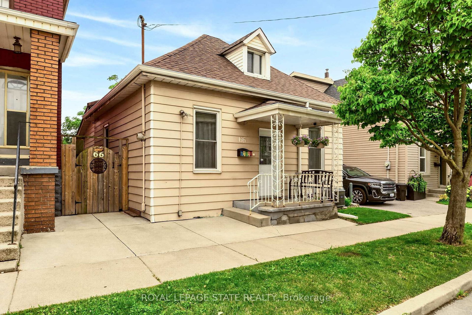 66-beechwood-avenue-hamilton-ontario-x13578070
