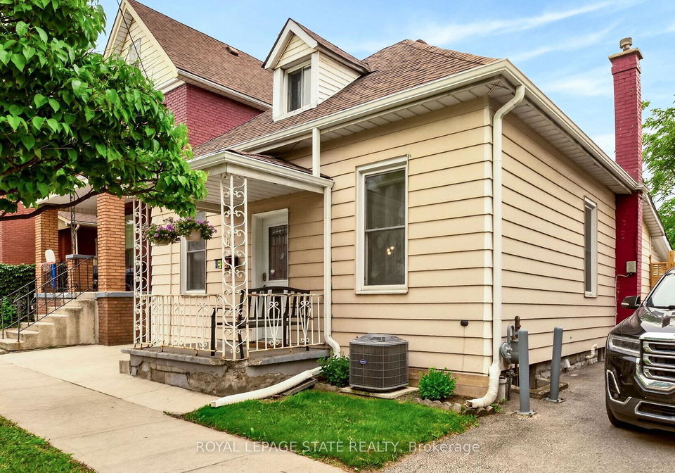 66-beechwood-avenue-hamilton-ontario-x13578070