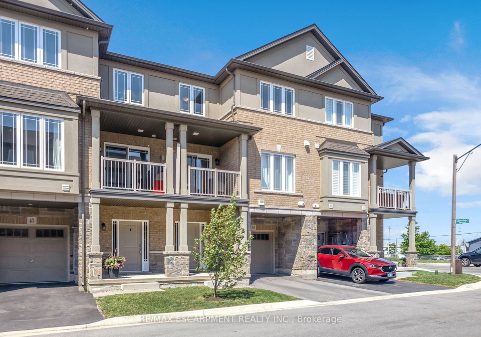 49-laguna-village-crescent-hamilton-ontario-x13578126
