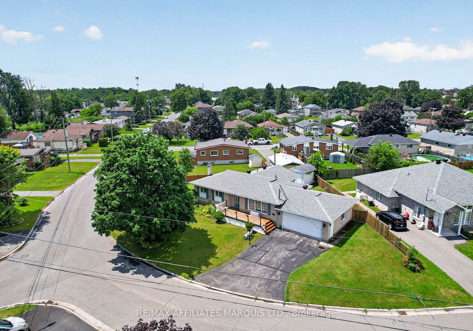 1212-brodeur-street-cornwall-ontario-x13578182