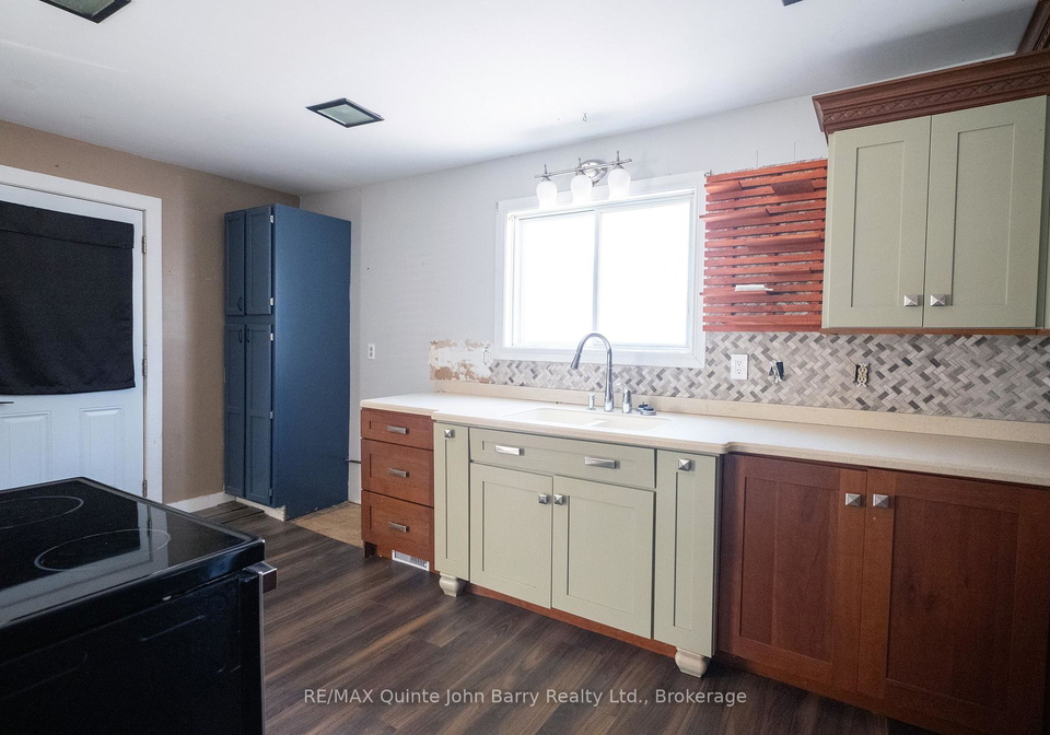 14-harriet-street-quinte-west-ontario-x13578260