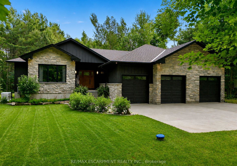1039-xavier-street-gravenhurst-ontario-x13578318