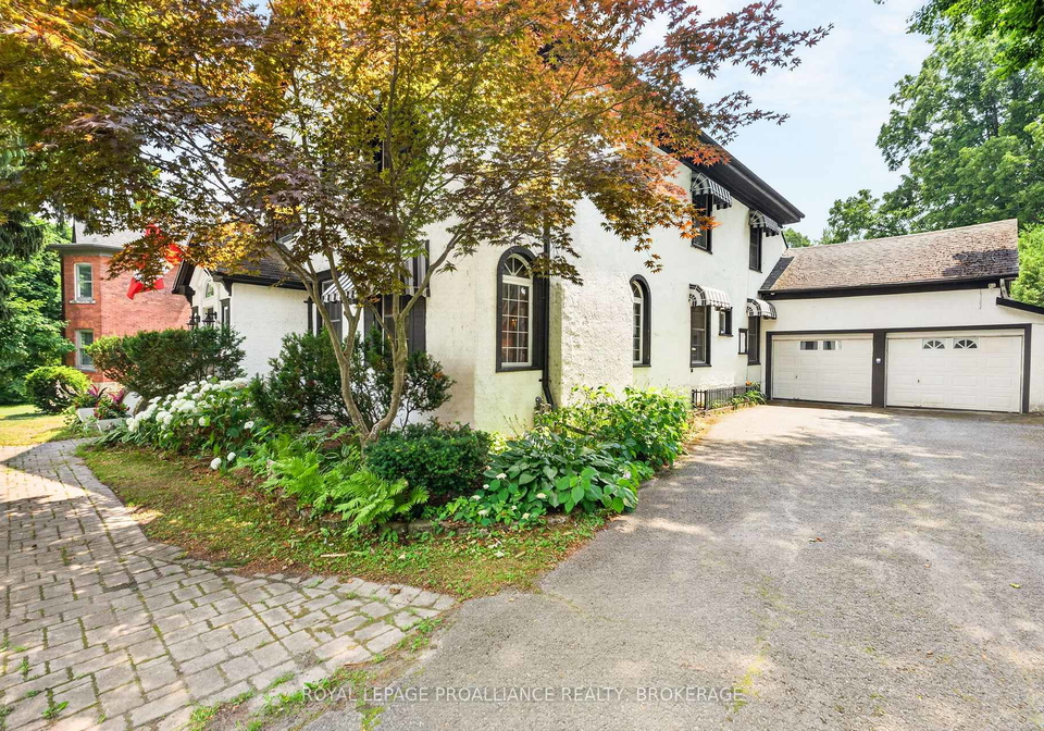 223-king-street-w-gananoque-ontario-x13578566