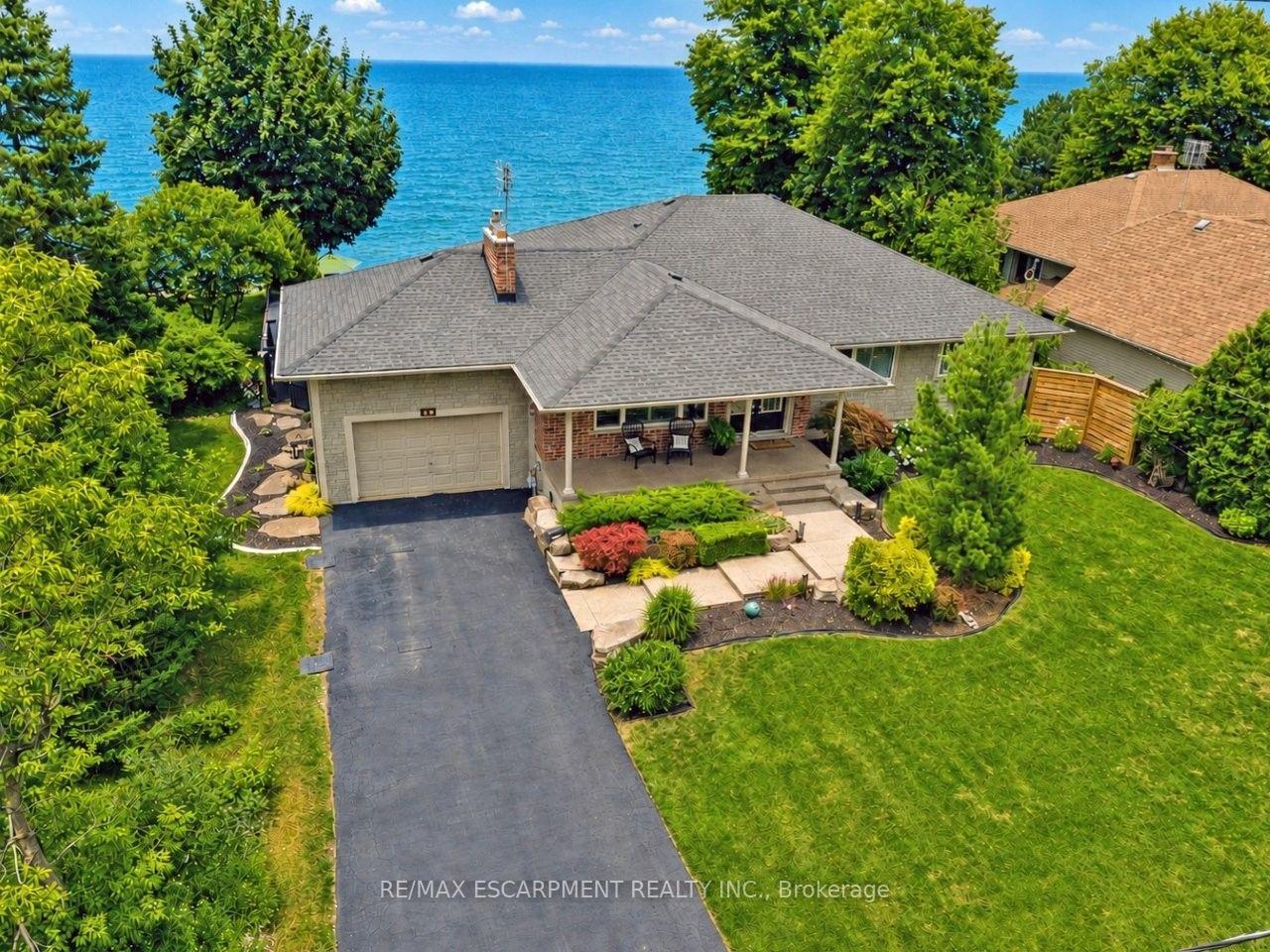 42-lakeside-drive-grimsby-ontario-x13578572