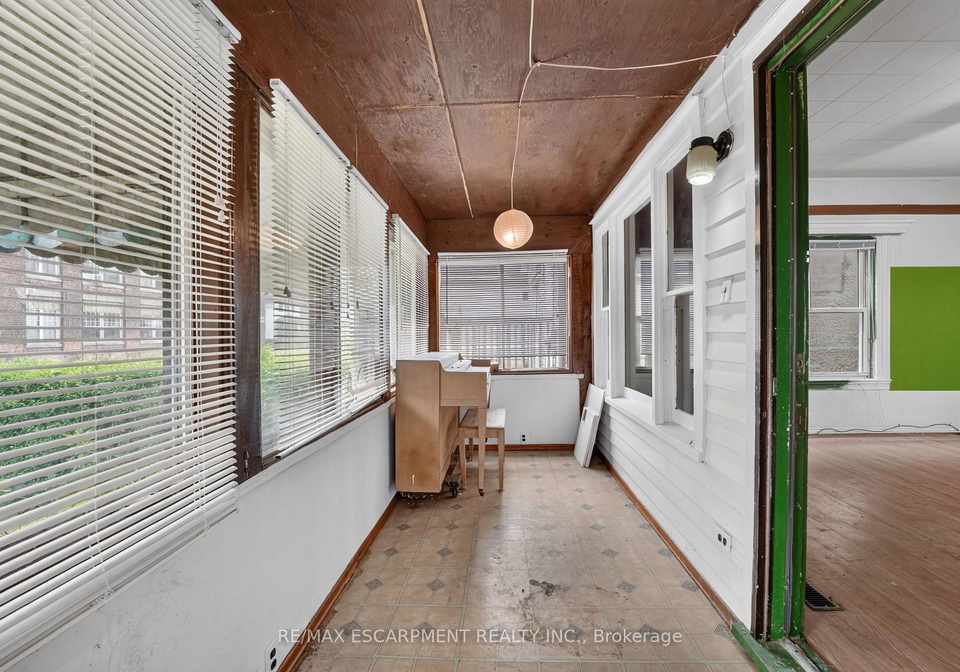 37-page-street-st-catharines-ontario-x13578630