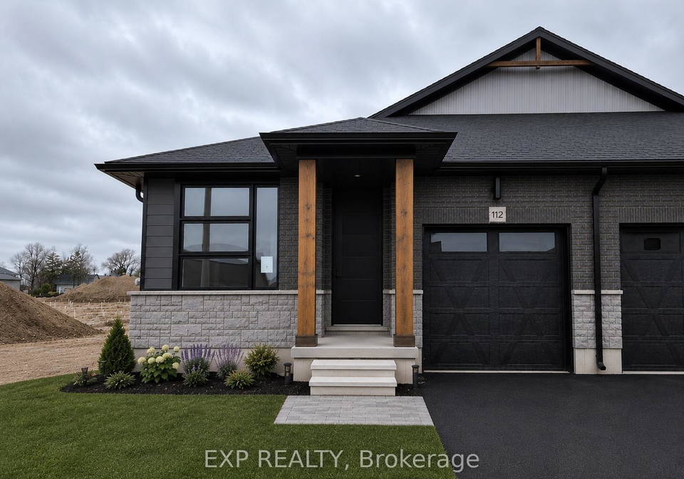 112-thackeray-way-minto-ontario-x13578728