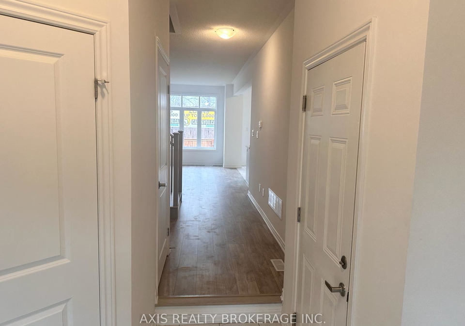 7456-baycrest-common-niagara-falls-ontario-x13578908