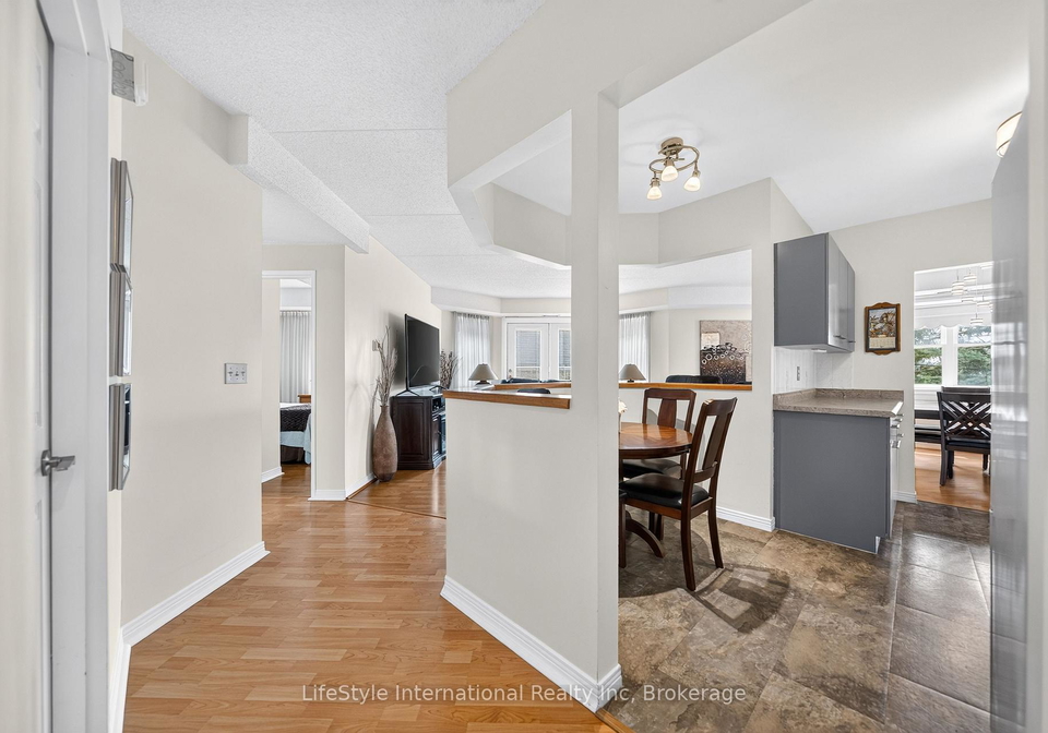 208-silvercreek-parkway-n-guelph-ontario-x13579018