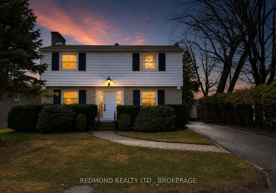 140-churchill-drive-gananoque-ontario-x13579044