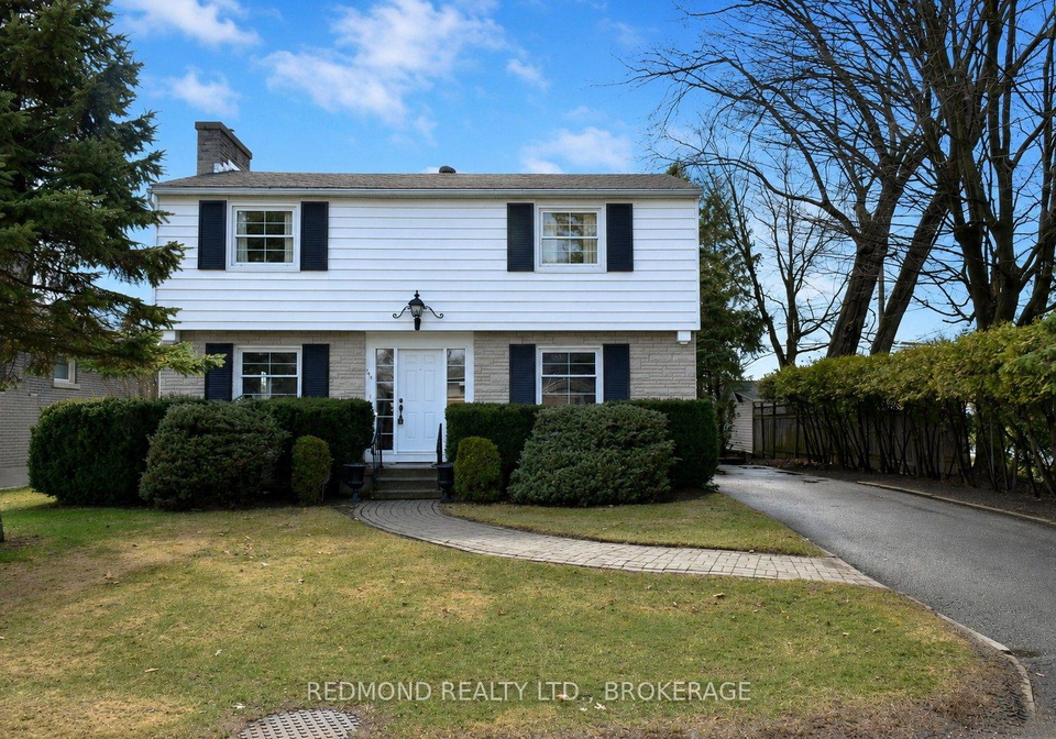 140-churchill-drive-gananoque-ontario-x13579044