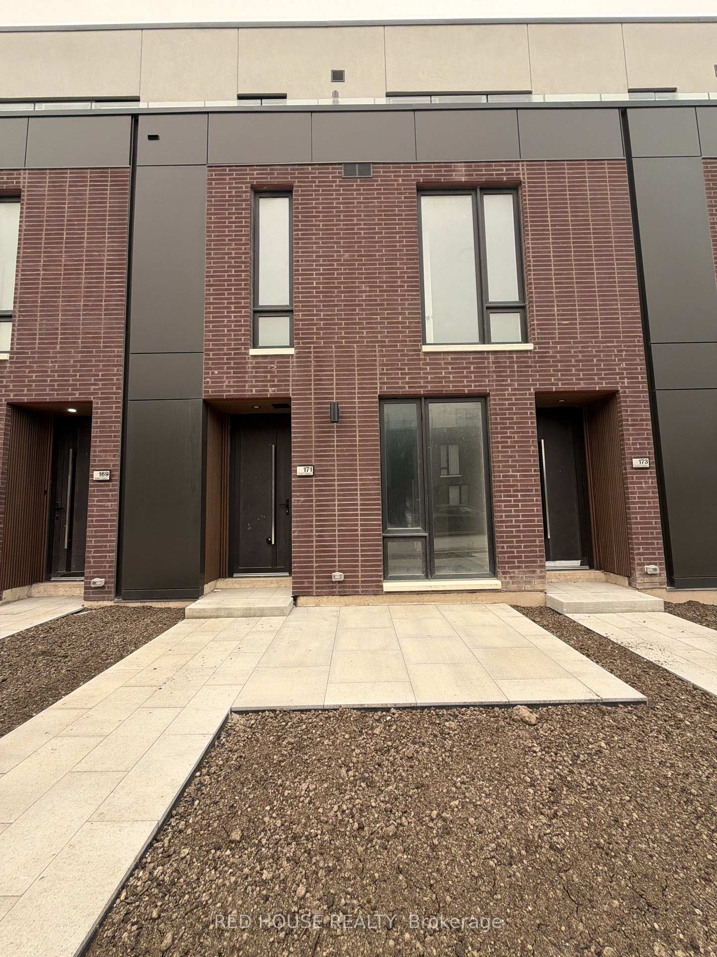 171-everett-common-st-catharines-ontario-x13579124