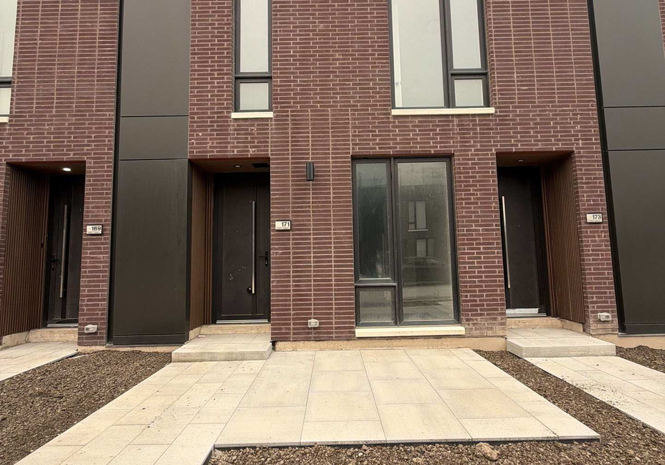 171-everett-common-st-catharines-ontario-x13579124