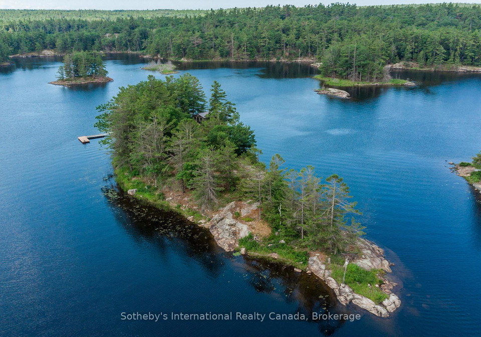1-b277-island-the-archipelago-ontario-x13579328