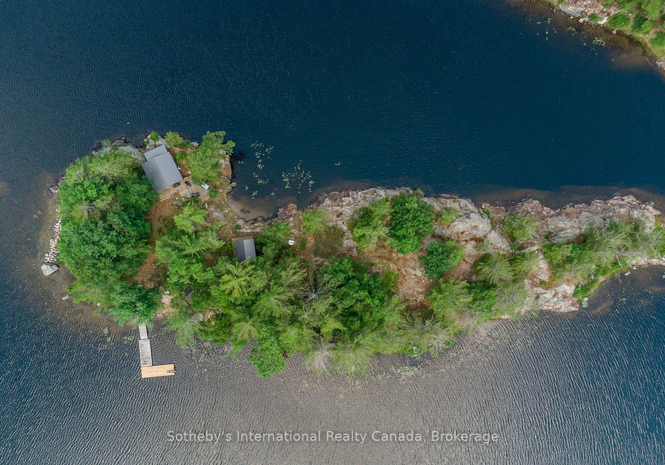 1-b277-island-the-archipelago-ontario-x13579328