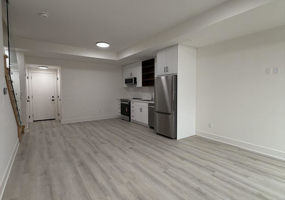 155-everett-common-st-catharines-ontario-x13579394