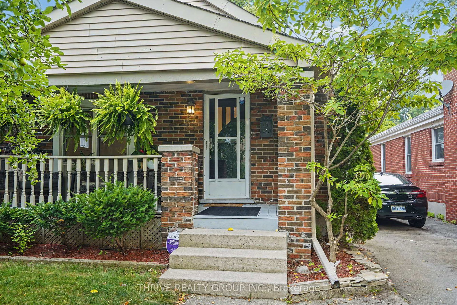 10-byron-avenue-e-london-south-ontario-x13579406