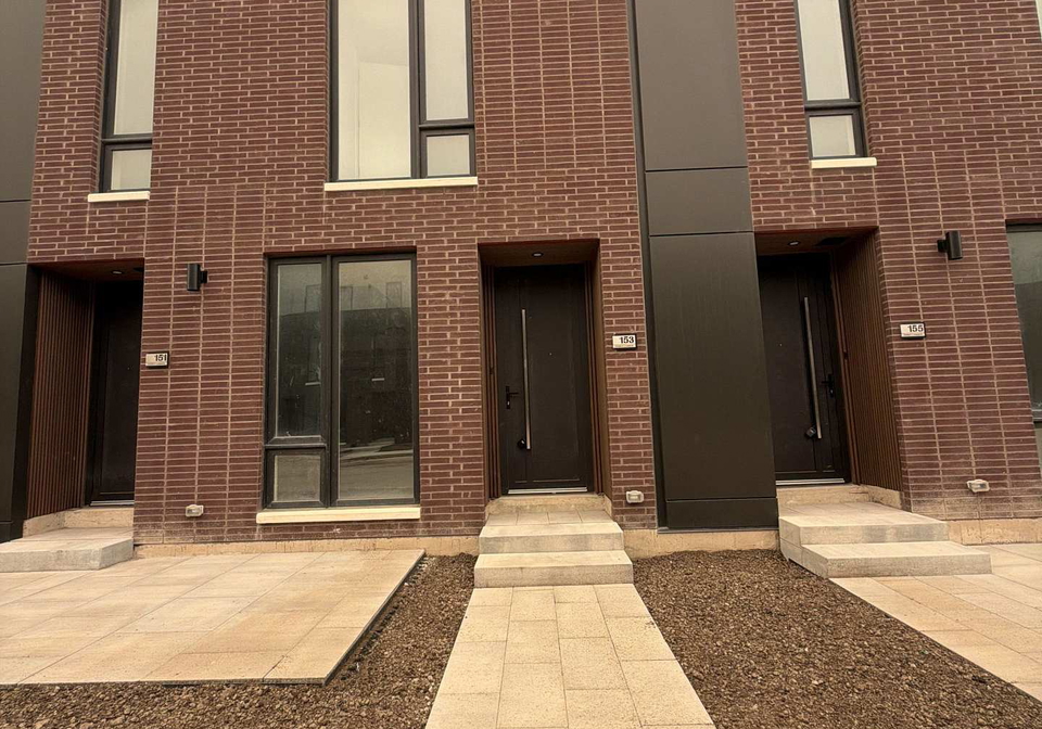 153-everett-common-st-catharines-ontario-x13579504