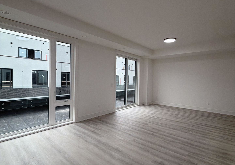 153-everett-common-st-catharines-ontario-x13579504