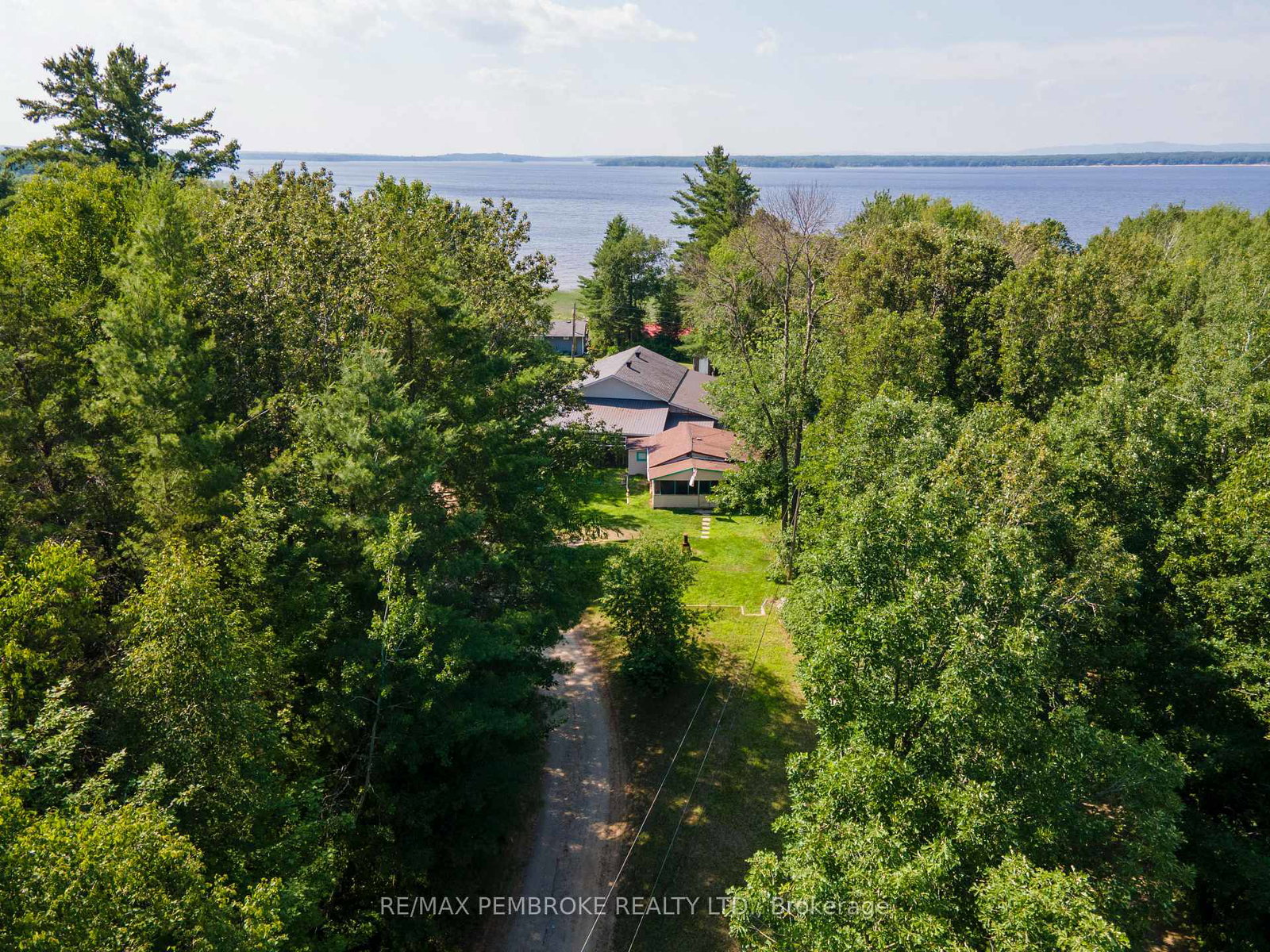 19b-moores-beach-road-whitewater-region-ontario-x13579796