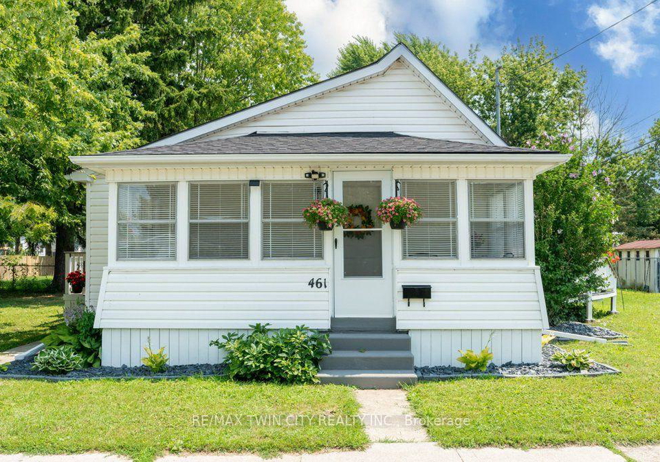 461-selkirk-street-chatham-kent-ontario-x13579840