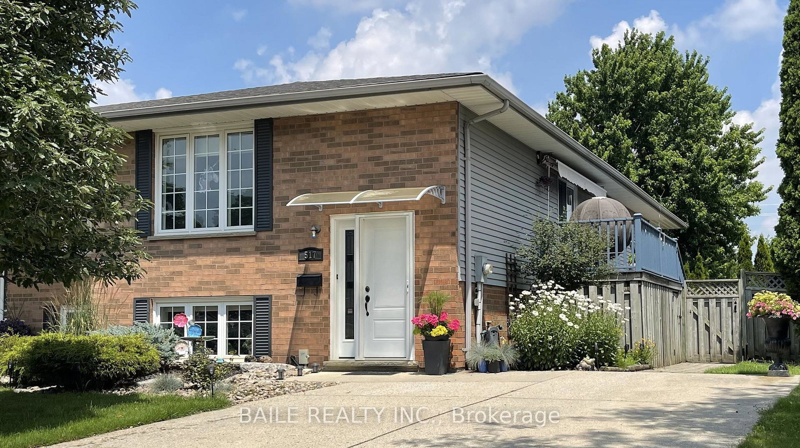 517-mc-gregor-st-street-warwick-ontario-x13580034