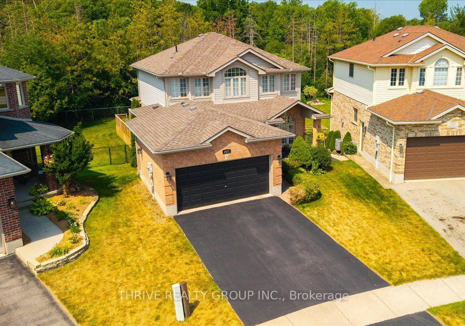 1571-blackmaple-crescent-london-east-ontario-x13580094