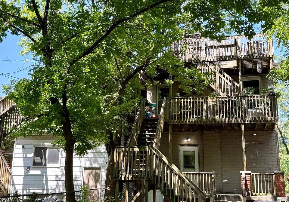 317-queen-street-s-hamilton-ontario-x13580102