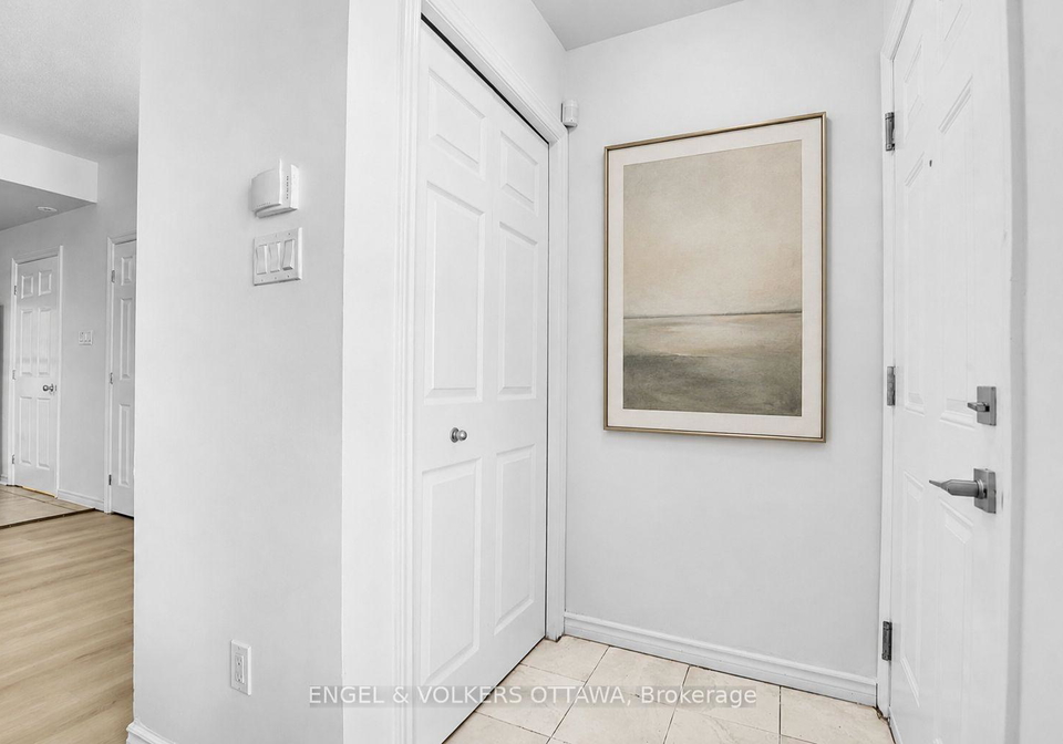 16waterbridge-drive-ottawa-ontario-x13580168