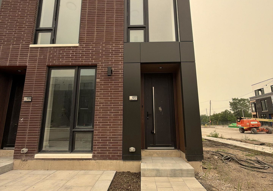 177-everett-common-st-catharines-ontario-x13580288