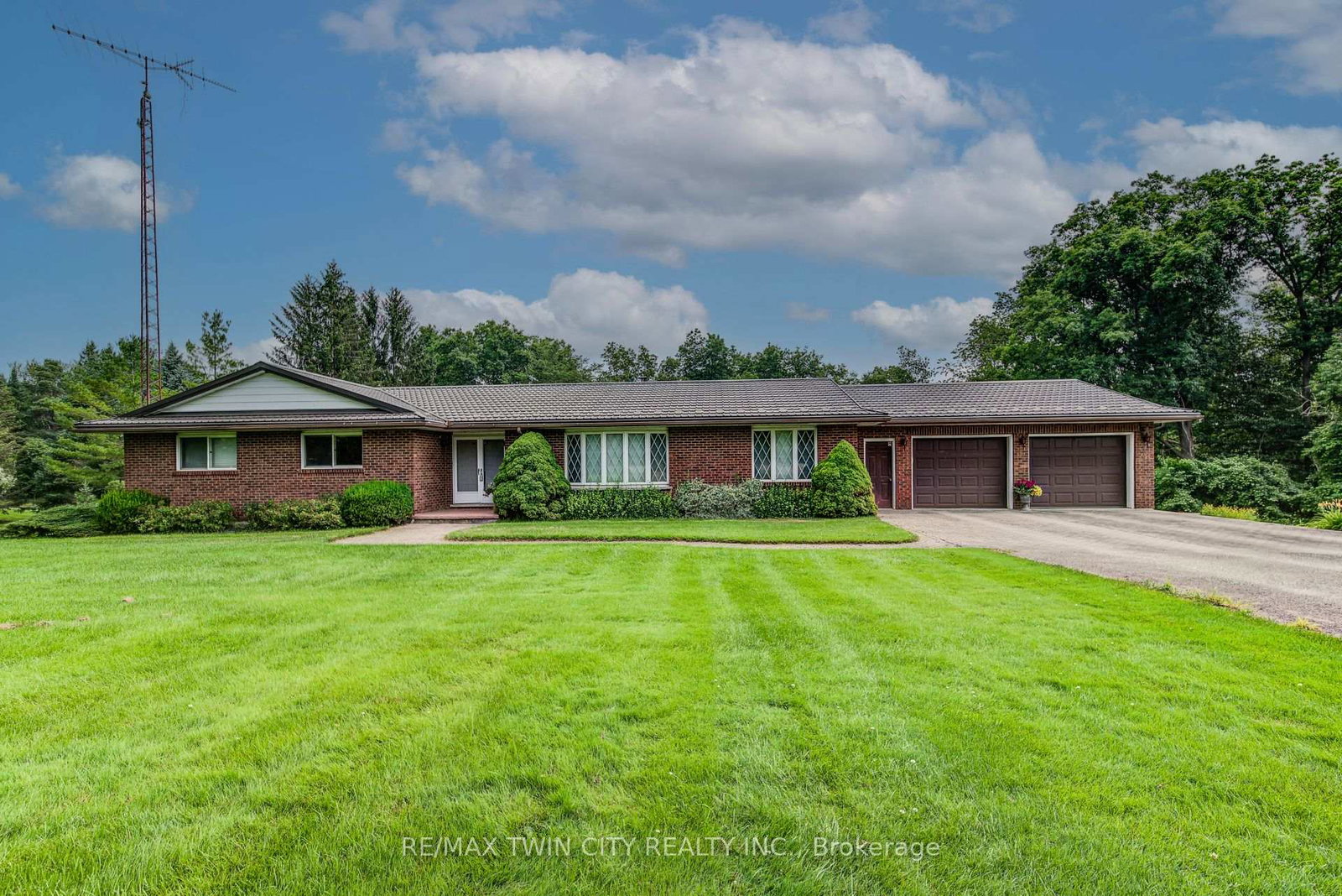1177-perth-street-wilmot-ontario-x13580398