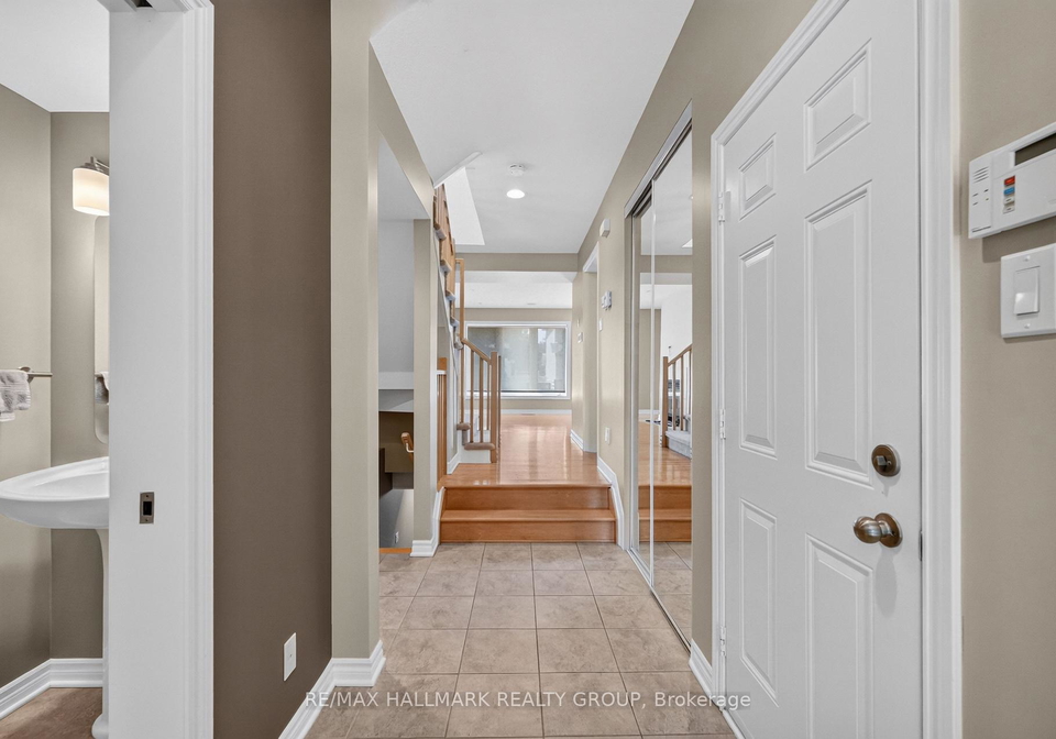 2028-melette-crescent-ottawa-ontario-x13580520