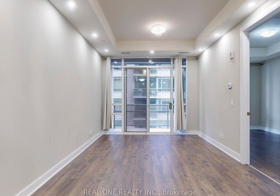 150-main-street-w-hamilton-ontario-x13580722