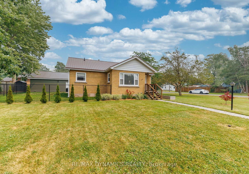586-lakeside-road-fort-erie-ontario-x13581006