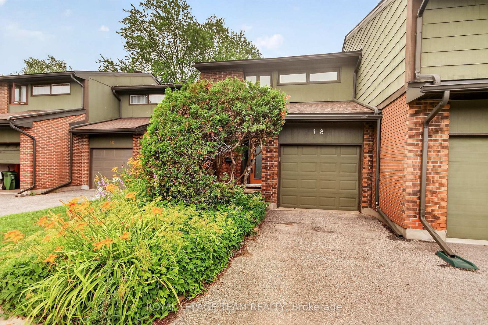 18-chisholm-court-kanata-ontario-x13581096