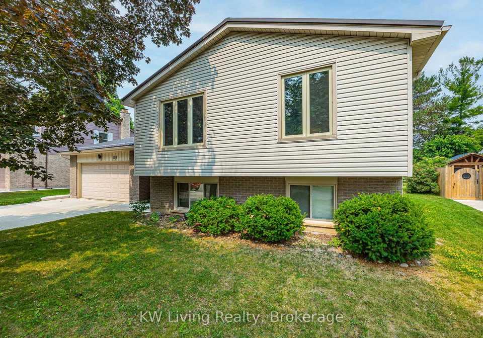 708-village-green-avenue-london-south-ontario-x13581154