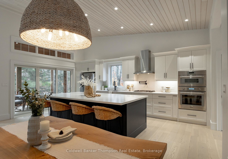 10-st-georges-court-huntsville-ontario-x13581242