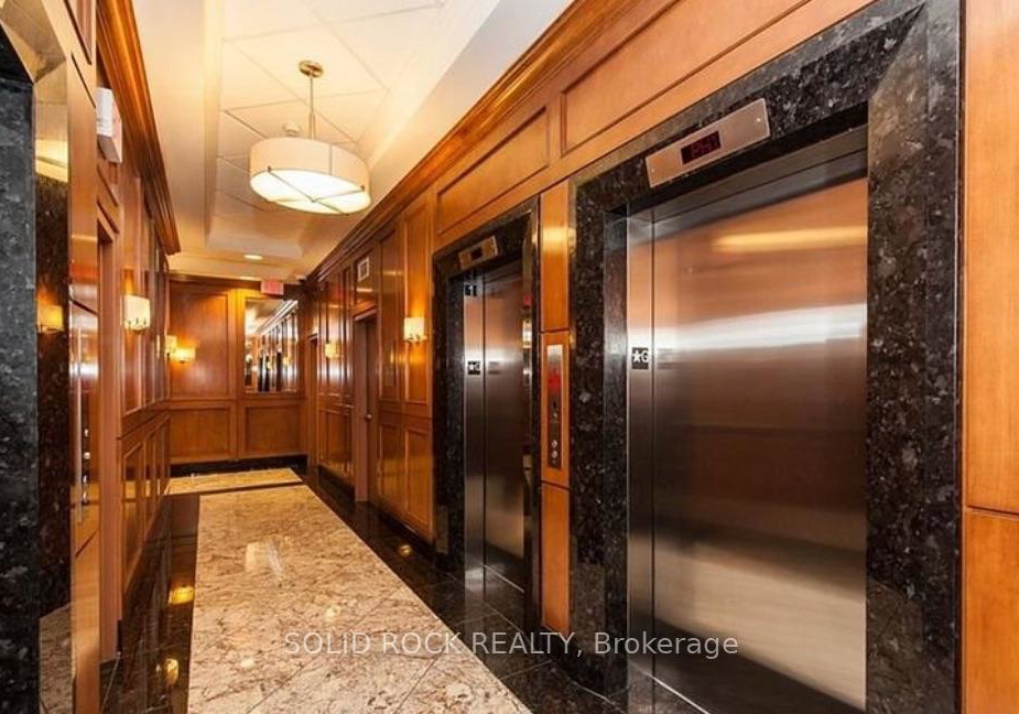 242-rideau-street-ottawa-ontario-x13581266