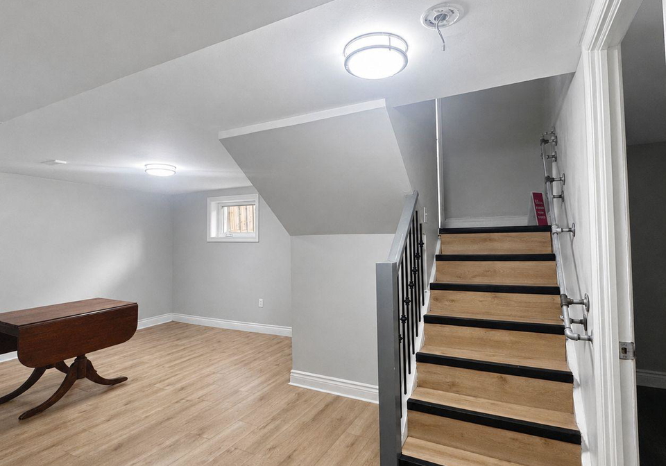53-shadyside-avenue-hamilton-ontario-x13581452