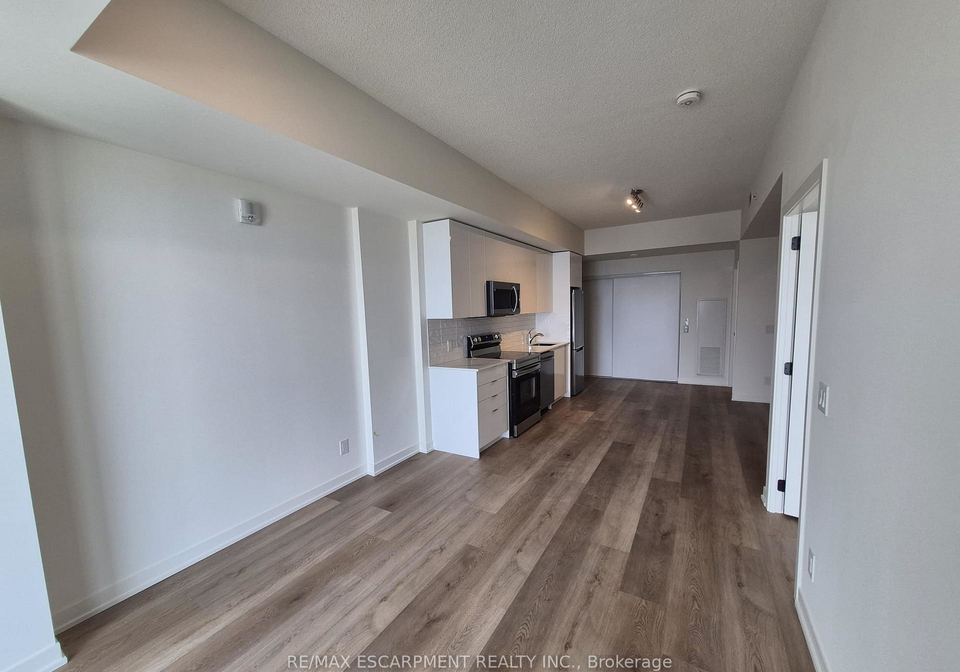 33-erie-avenue-brantford-ontario-x13581684