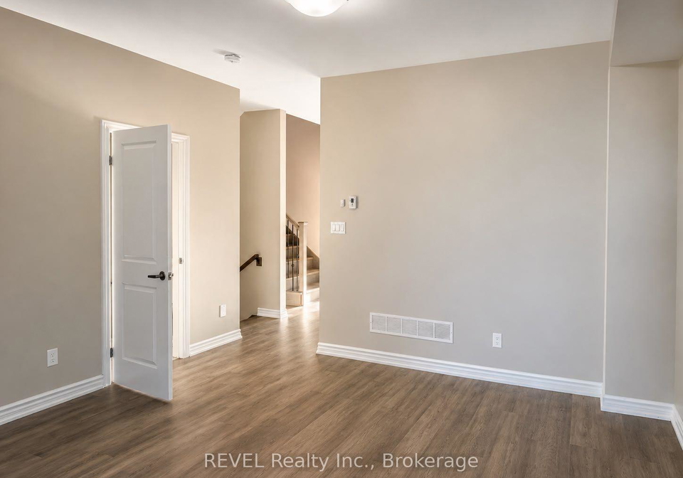4-mclaughlin-street-welland-ontario-x13581828