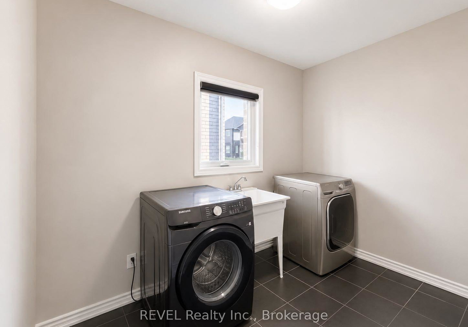4-mclaughlin-street-welland-ontario-x13581828