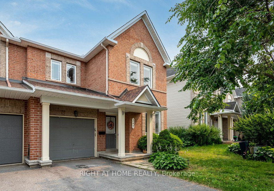 247-felicia-crescent-ottawa-ontario-x13582276