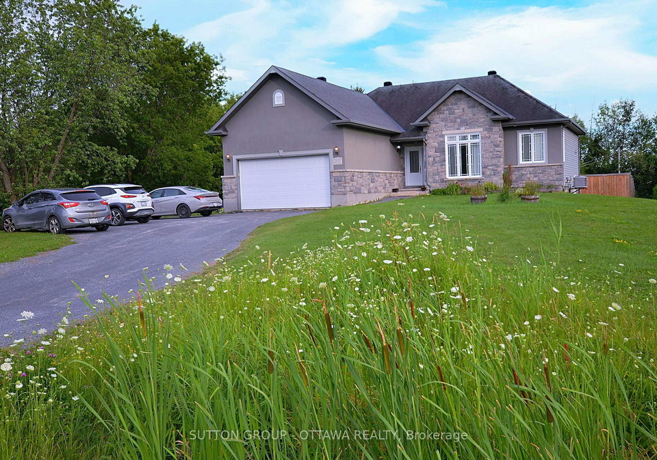 588-russell-road-clarence-rockland-ontario-x13582568