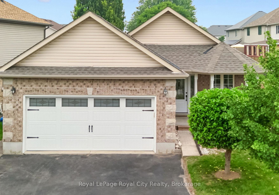 3-marigold-drive-guelph-ontario-x13582636